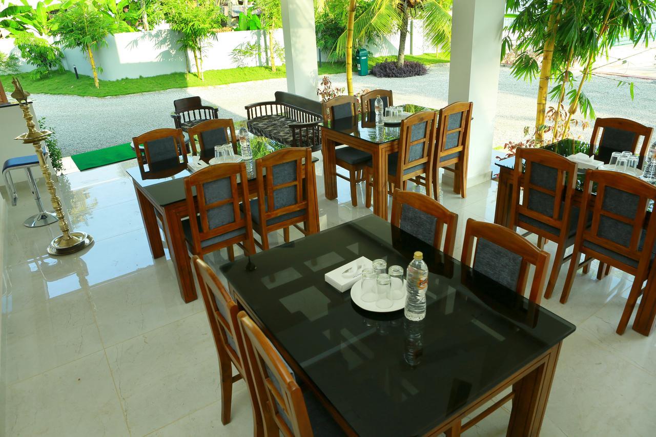 קולאם Global Backwater Resort מראה חיצוני תמונה