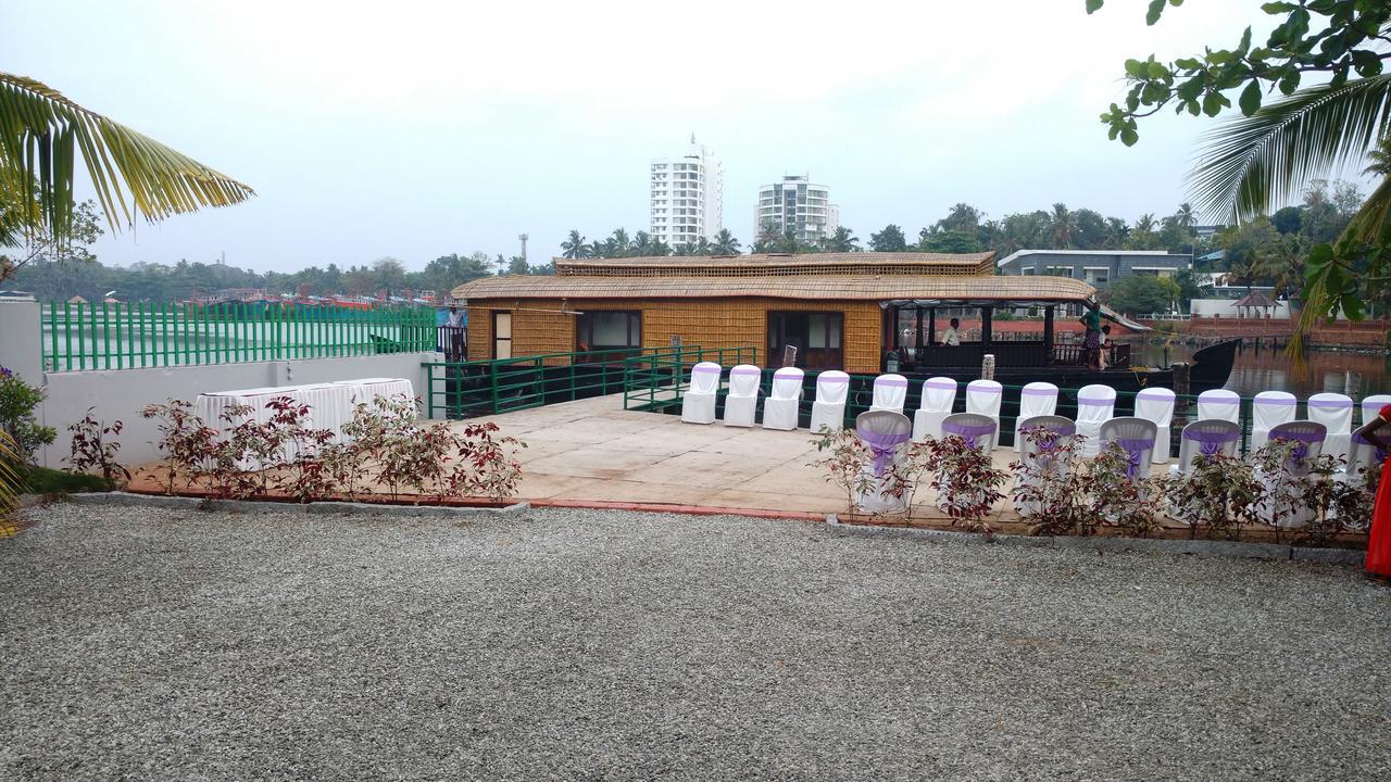 קולאם Global Backwater Resort מראה חיצוני תמונה